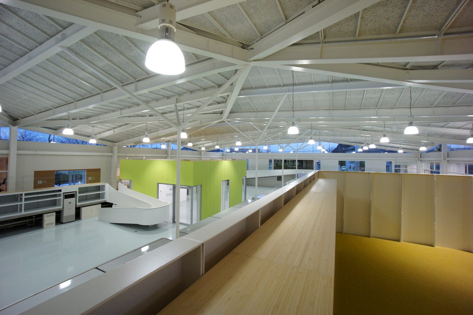 Corona Electric Head Office and Factory Yuji Tanabe Architects